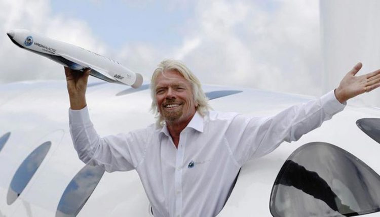 Công ty du lịch vũ trụ niêm yết đầu tiên trên thế giới