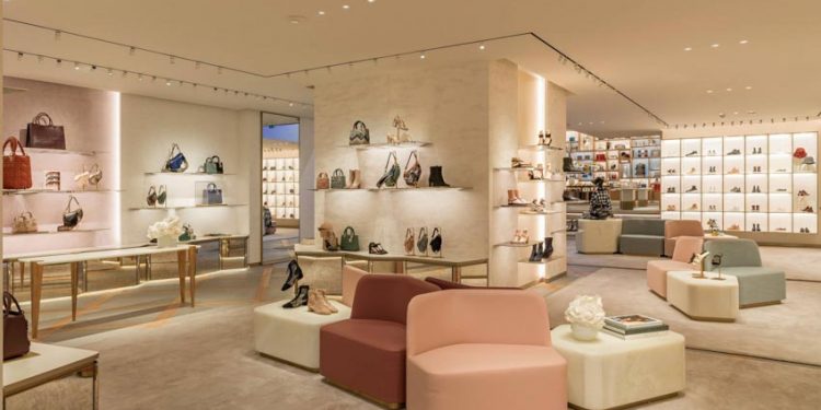 Dior khai trương cửa hàng mới ở đại lộ Champs-Elysées - 7