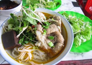 Vì sao người Huế thích ăn cay? - 5