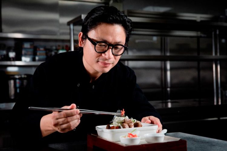 Nhà hàng Vietnam House giới thiệu thực đơn mừng sinh nhật lần thứ 2 - 1