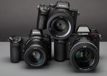Nikon Z6, Panasonic S1 hay Sony A7 III là sự lựa chọn tốt nhất? - 11