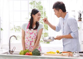 Sức hấp dẫn của ngoại hình - yêu bằng mắt