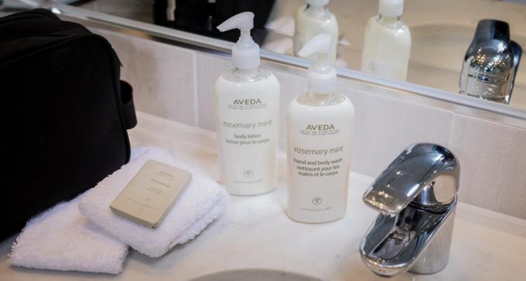 Tập đoàn khách sạn IHG cam kết giảm thiểu lượng rác thải nhựa