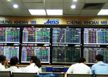 Thị trường chứng khoán tuần tới: Nhen nhóm cơ hội vượt đỉnh ngắn hạn