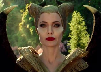 “Maleficent: Mistress of Evil” bất ngờ tung trailer hé lộ nhiều tình tiết gay cấn cùng cảnh thần tiên lộng lẫy 19