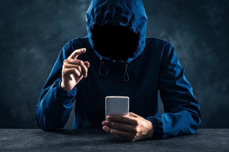 Tràn lan ứng dụng bí mật theo dõi người dùng smartphone
