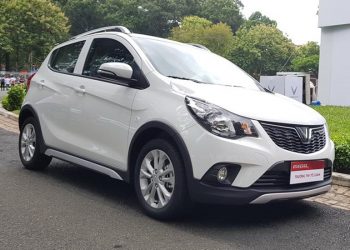 Vinfast bổ sung ốp chắn bùn cho mẫu xe Fadil - 1