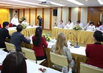 Tọa đàm tìm giải pháp nâng cao chất lượng dạy và học tiếng Anh - 2