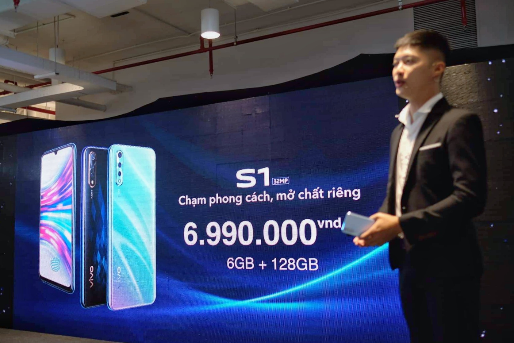 Vivo S1 ra mắt tại VN - 3 camera, cảm biến vân tay trong màn hình, giá 6,99 triệu đồng 13