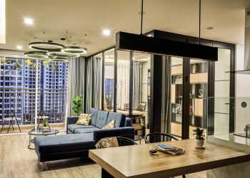 Chất trẻ trong một căn hộ vừa cải tạo - 1