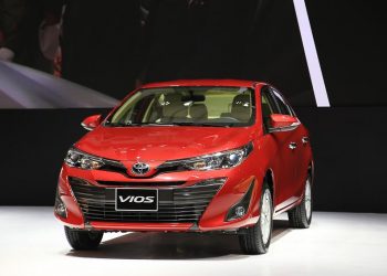 Toyota Việt Nam đồng loạt giảm giá Vios và Altis hàng chục triệu đồng