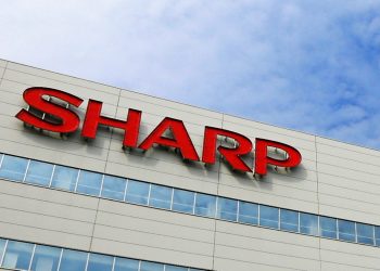 Sharp xây nhà máy mới, chuyển sản xuất tới Việt Nam