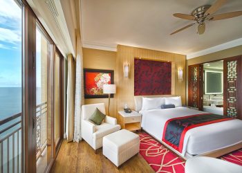 The Grand Hồ Tràm Strip và Vietnam Airlines