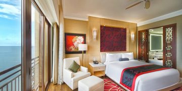 The Grand Hồ Tràm Strip và Vietnam Airlines