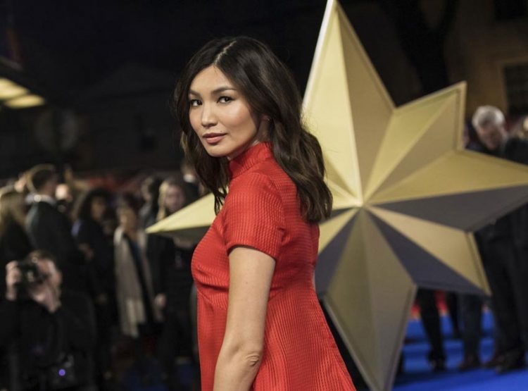 25 kiểu tóc đẹp dành cho bạn gái có gương mặt tròn - 23