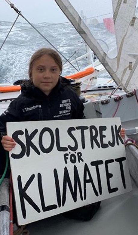 Nhà hoạt động khí hậu tuổi teen Thụy Điển đến New York - 02