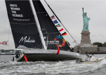 Nhà hoạt động khí hậu tuổi teen Thụy Điển đến New York - 15