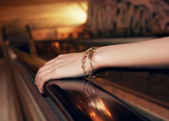 BST nữ trang Ecrou de Cartier mạnh mẽ nhưng đầy tinh tế - 1