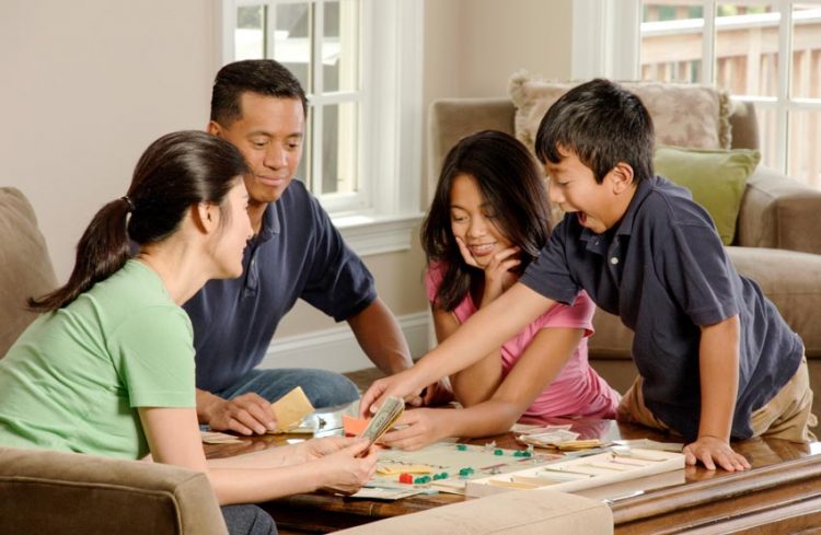 Chuyện nhà tôi: Gia đình sao toàn… khắc khẩu - 2