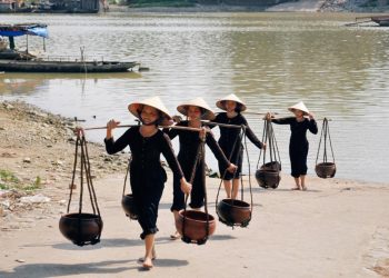 Chuyện xin nước, đổi nước... - 12