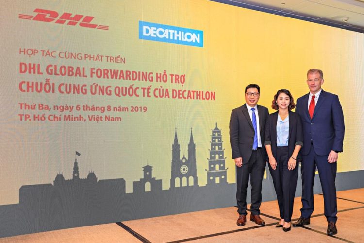 DHL Global Forwarding hỗ trợ chuỗi cung ứng quốc tế của Decathlon