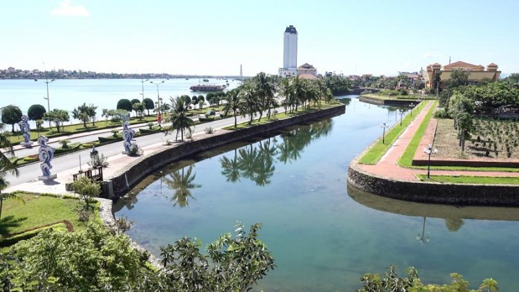 dnp-dong-hoi-thanh-pho-bien-ben-song-1 -12