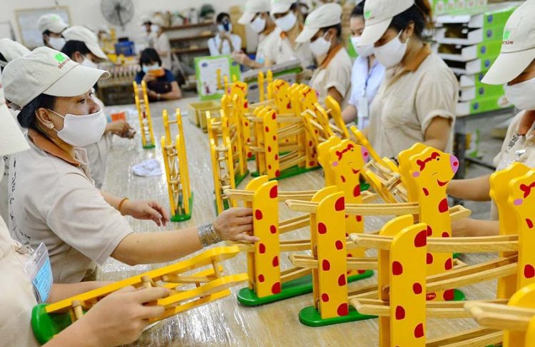 Bộ Công Thương giải đáp về hàng hóa sản xuất tại Việt Nam - 1