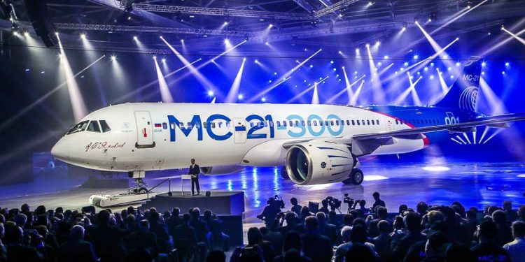 Máy bay thương mại MC-21 hứa hẹn là đối thủ của Boeing và Airbus - 2