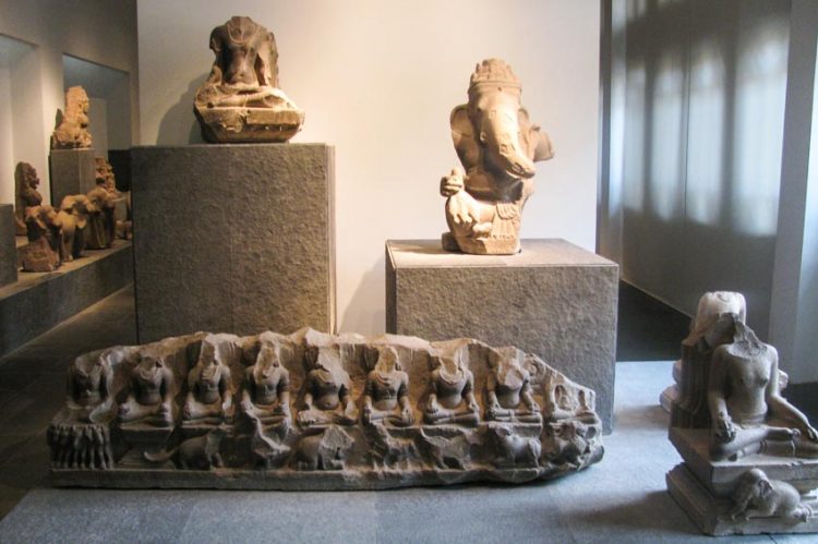 Sống lại những nền văn hóa cổ - 6