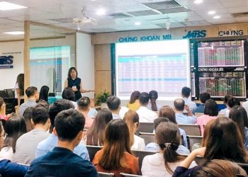 Thị trường chứng khoán tuần tới: Hình thành vùng dao động 980 điểm