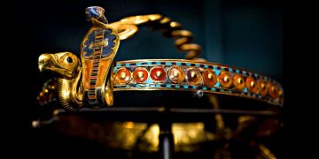 Trang sức của Ai Cập - Những ngôi cổ mộ khai quật nên trào lưu châu báu - 8