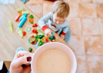 Uống collagen có ảnh hưởng sữa mẹ?