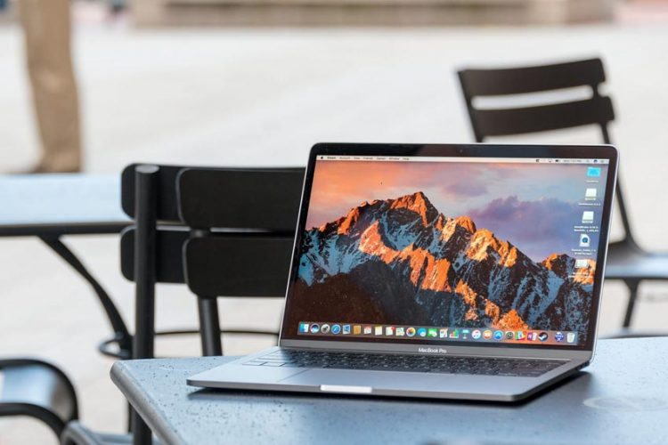 Việt Nam: Cấm mang máy tính Macbook Pro lên máy bay - 1