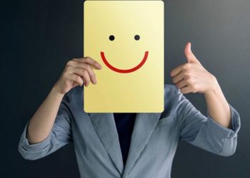 Cách não bộ xử lý lời khen và tại sao nó đang giết chết tiềm năng trong chúng ta