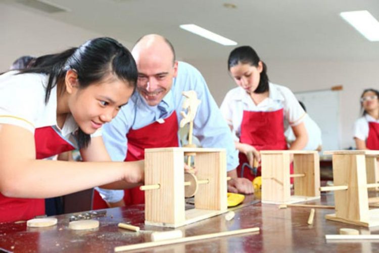 Học sinh Việt Nam ở trường quốc tế phải học tiếng Việt -2