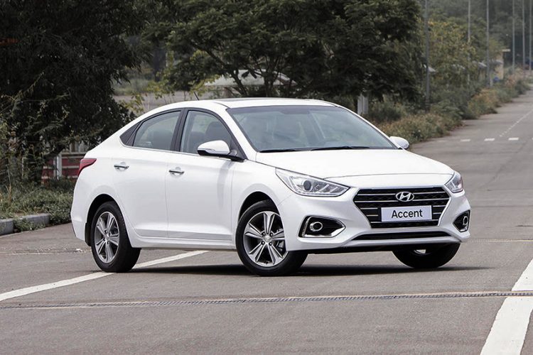 Accent vươn lên dẫn đầu với 1,623 xe