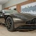 Cận cảnh Aston Martin DB11 V8 màu vàng đồng Kopi Bronze độc nhất Việt Nam -03