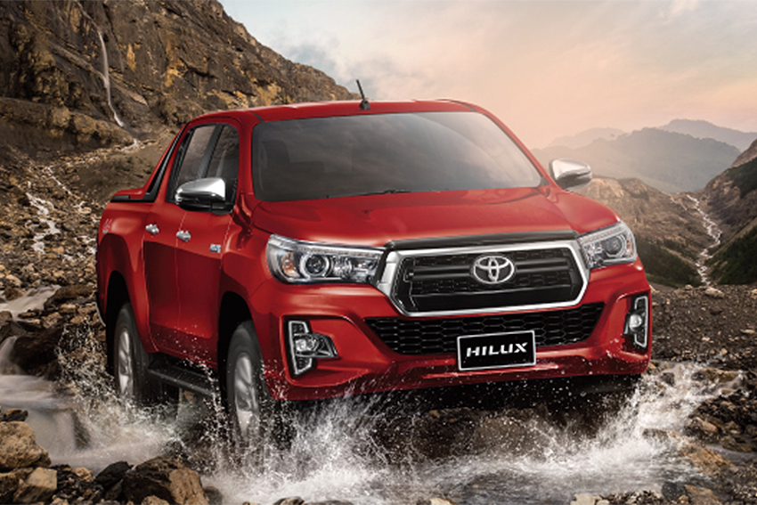 Toyota Việt Nam công bố mức giá bán lẻ mới cho mẫu xe Hilux và Fortuner TRD 2019 5