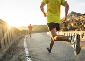 Giữ sức khỏe cho quý ông tuổi trung niên - 1