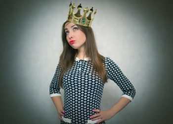 Ai trồng khoai đất này!