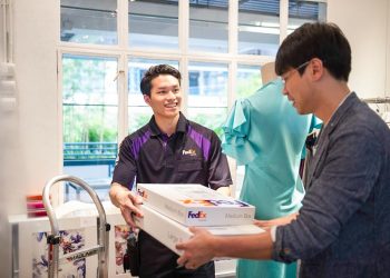 FedEx nâng cấp dịch vụ giao nhận từ xa rút ngắn thời gian phản hồi đơn hàng