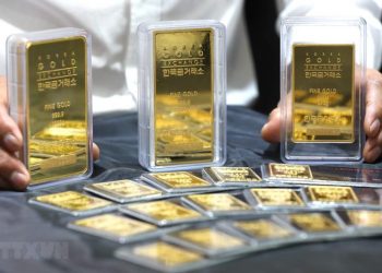 Giá vàng hôm nay giảm bất chấp nhiều yếu tố hỗ trợ - 1