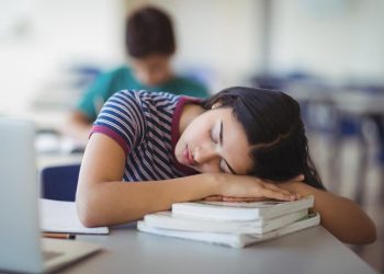 Giấc ngủ của tuổi teen - 4