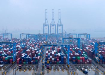 IMF: GDP toàn cầu có thể mất 0,8% trong năm 2020 do thương chiến Mỹ-Trung