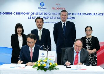 Ngân hàng Shinhan và Prudential Việt Nam ký kết hợp tác chiến lược - 1