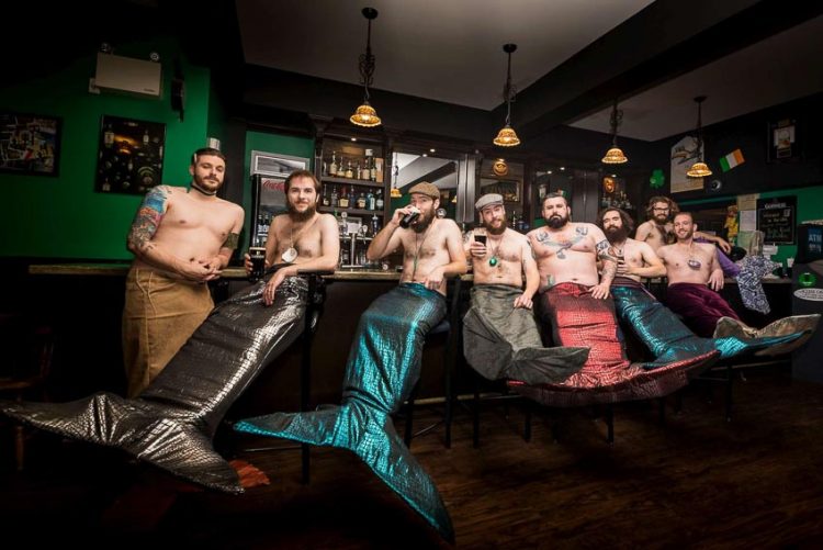 Những chàng tiên cá - 4