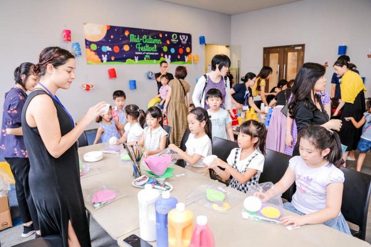 Oakwood Residence Saigon tổ chức Tết Trung Thu cho trẻ em - 2