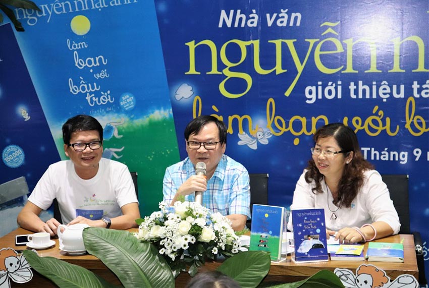 Nhà văn Nguyễn Nhật Ánh ra mắt truyện mới: "Làm bạn với bầu trời" - 1