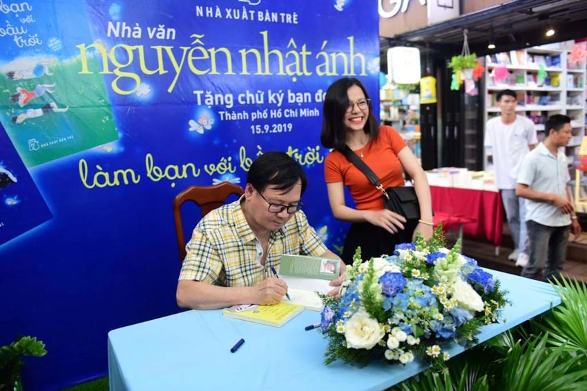Nhà văn Nguyễn Nhật Ánh ra mắt truyện mới: "Làm bạn với bầu trời" - 5