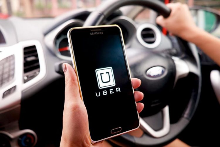 Uber cắt giảm 8% nhân công -2